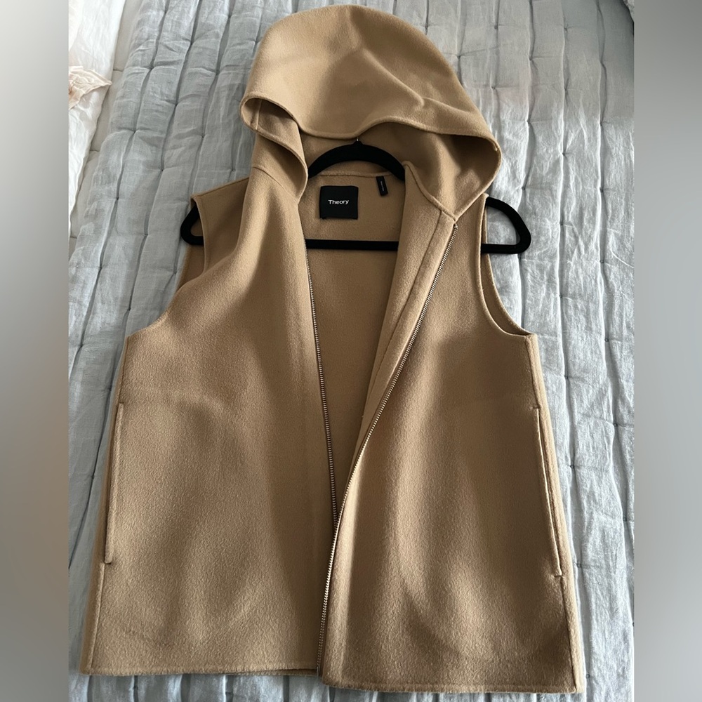 Wool and Cashmere Hooded Vest